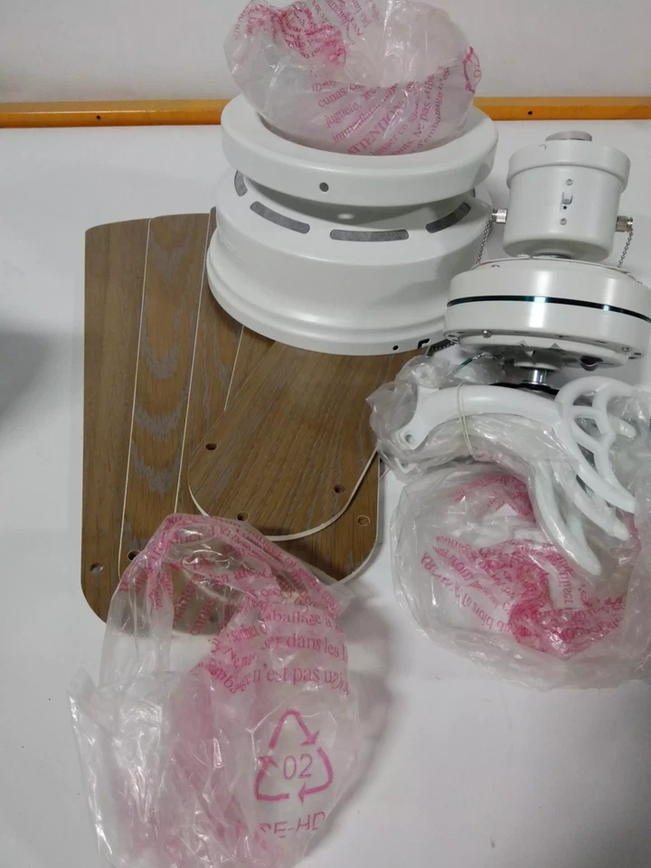 NEW Harbor Breeze Builder's Series LED Ceiling Fan 52-inch with Light - Image 2 of 3