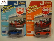 Johnny Lightning 2008 Dodge Viper SRT10 ACR JLCG021 A&B Set of 2 - 1:64  