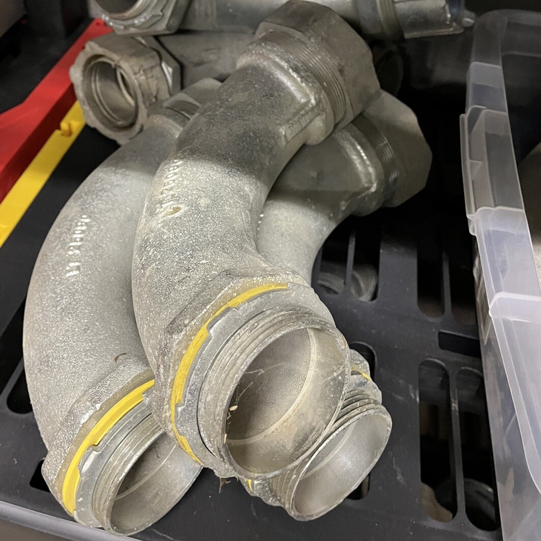 2.5" Seal Tight Sweeping 90° Connector eBay