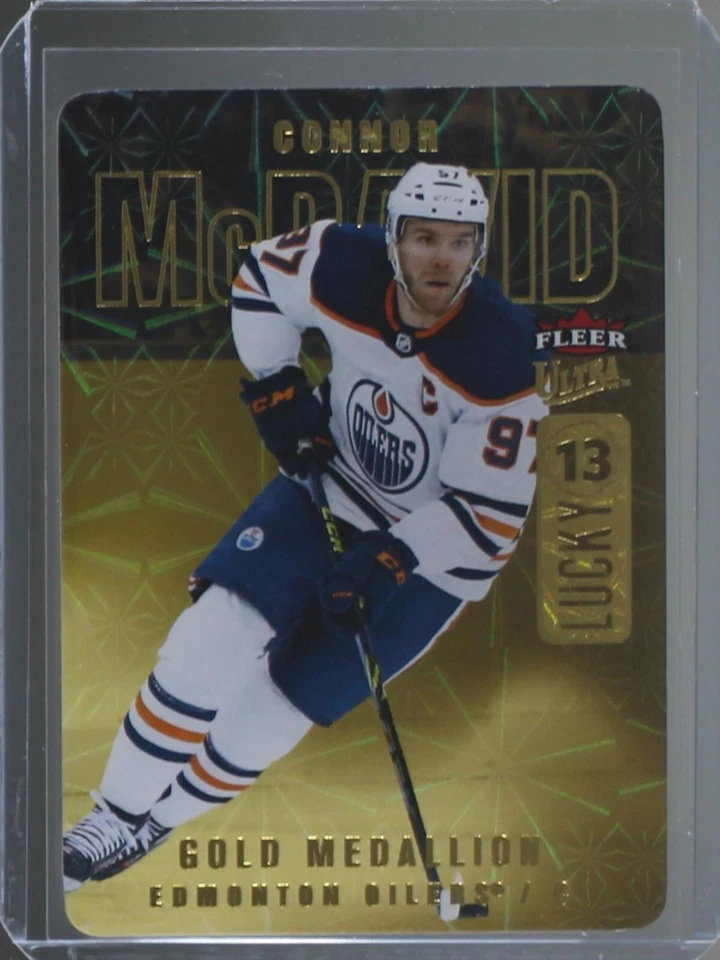 2021-22 Fleer Ultra Lucky 13 Gold Medallion Achievement 071/100 Connor McDavid - Image 3 of 4