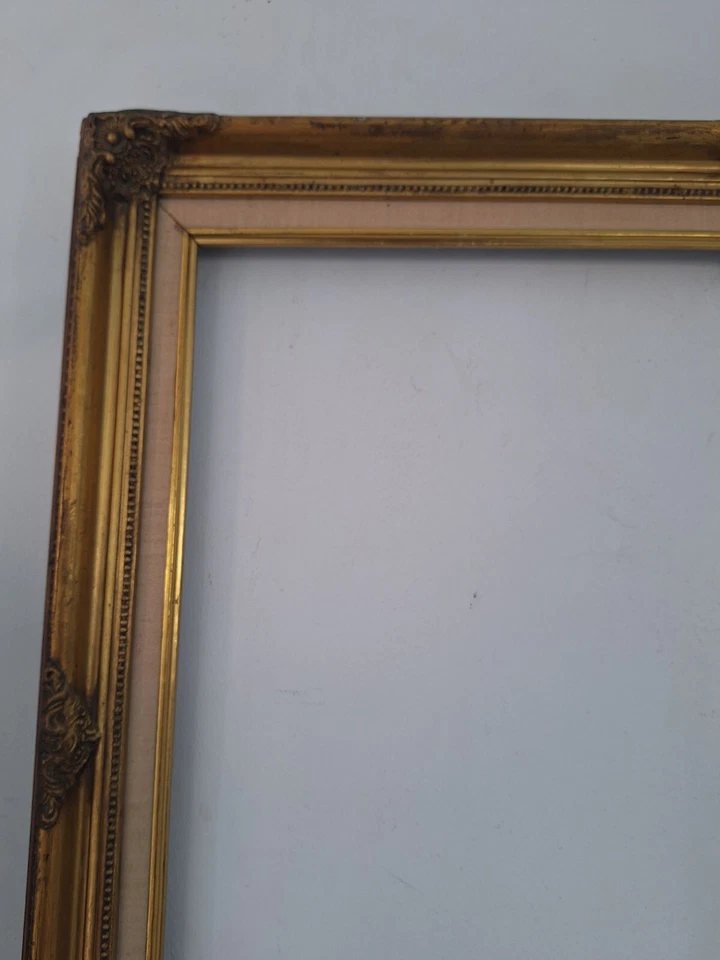 Antiguo marco tallado madera dorada. Marcos de fotos grandes cuadro antiguo esculpido Foto 4 de 4