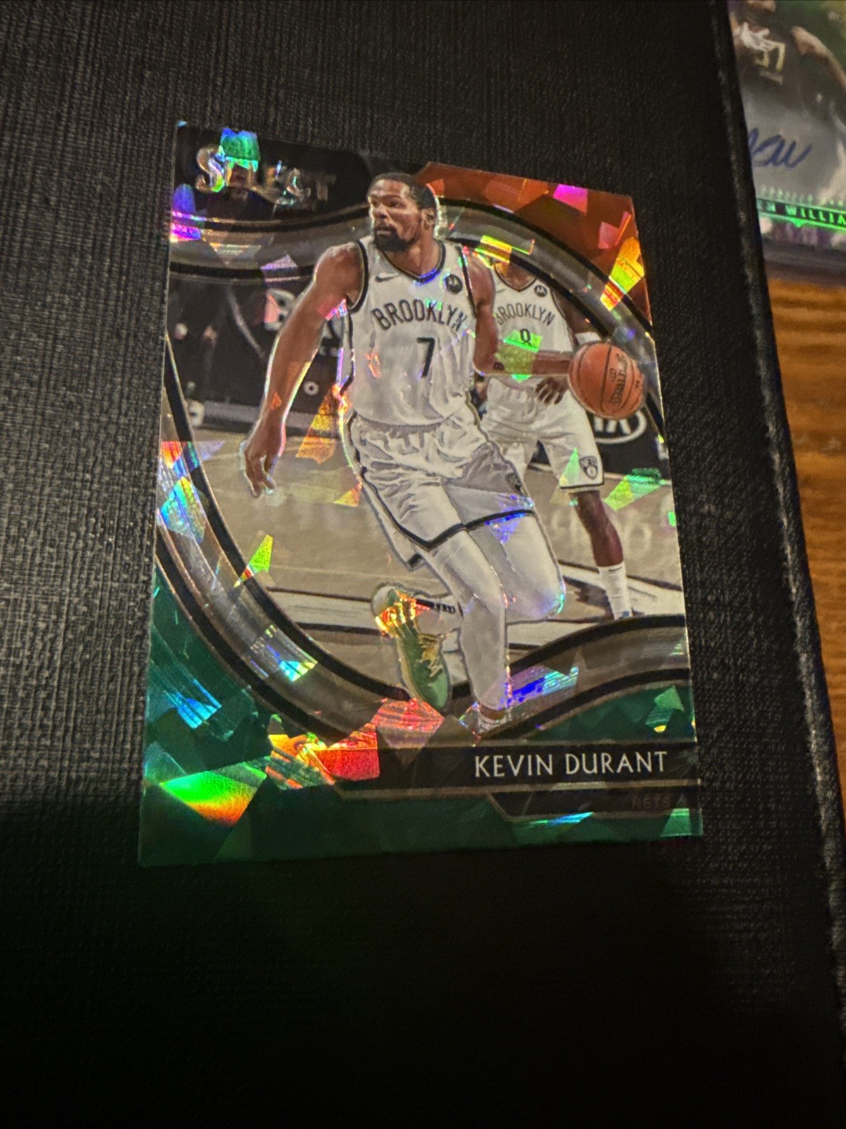 2020-21 Panini Select - Courtside Kevin Durant #259 Red White Green Cracked Ice