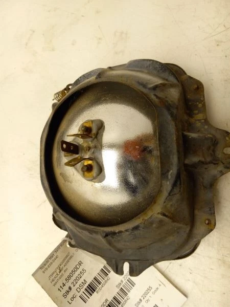 MONTAJE FARO DELANTERO DERECHO TOYOTA 4RUNNER LADO PASAJERO 84-86 Foto 4 de 4