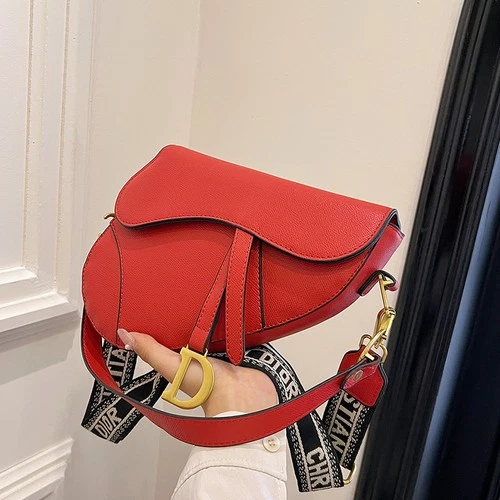 New Women Leather Shoulder Bags Underarm Bag Saddle Shape Pendant Crossbody Bag - Bild 26 von 51