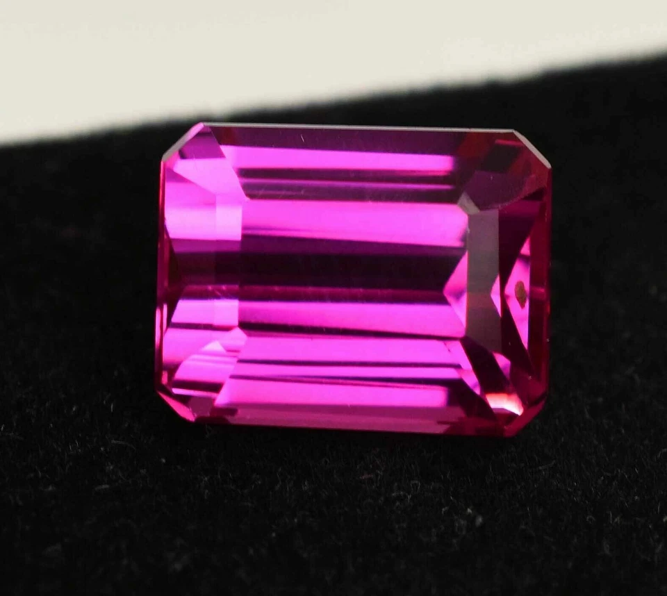 12.00 Ct Natural Certified Utah Red Beryl Bixbite 13x10 mm Unheated Gemstone - Image 2 of 3