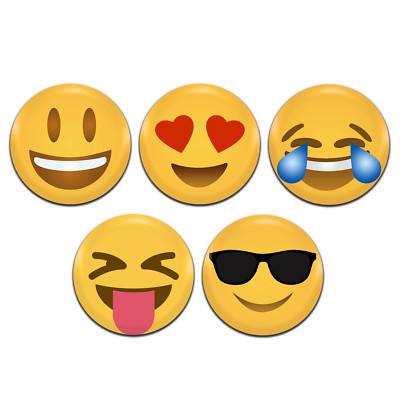 5x Emoji Emoticon Gesichter Neuheit 25mm / 1 Zoll D Pin Button Anstecker