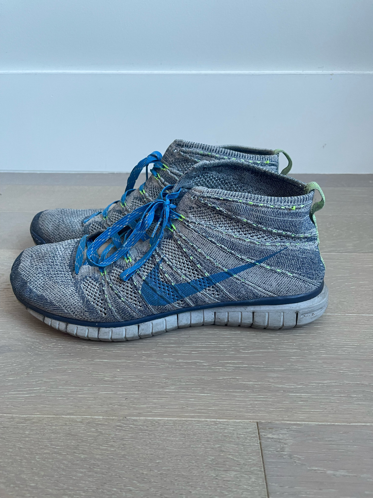 Men's Nike Free Flyknit Chukka Wolf Grey Blue Athletic Shoes