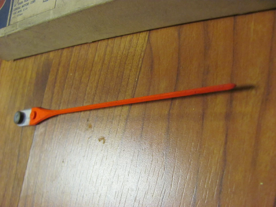 NOS 61 62 63 64 65 66 67 Pontiac Catalina Bonneville Speedometer Needle 1588747 - Image 3 of 4