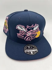 NWT Charlotte Hornets Retro Blue Pink Fitted NBA Basketball Fitted 7 1/4 Hat Cap