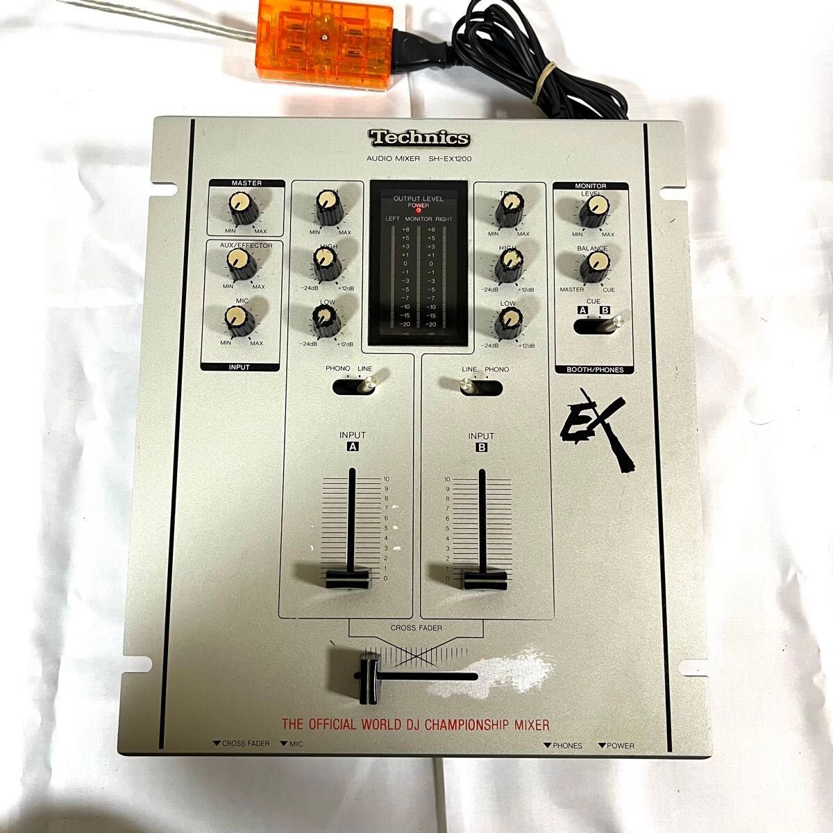 Technics SH-EX1200 Silver DMC Official Audio DJ Mixer 2