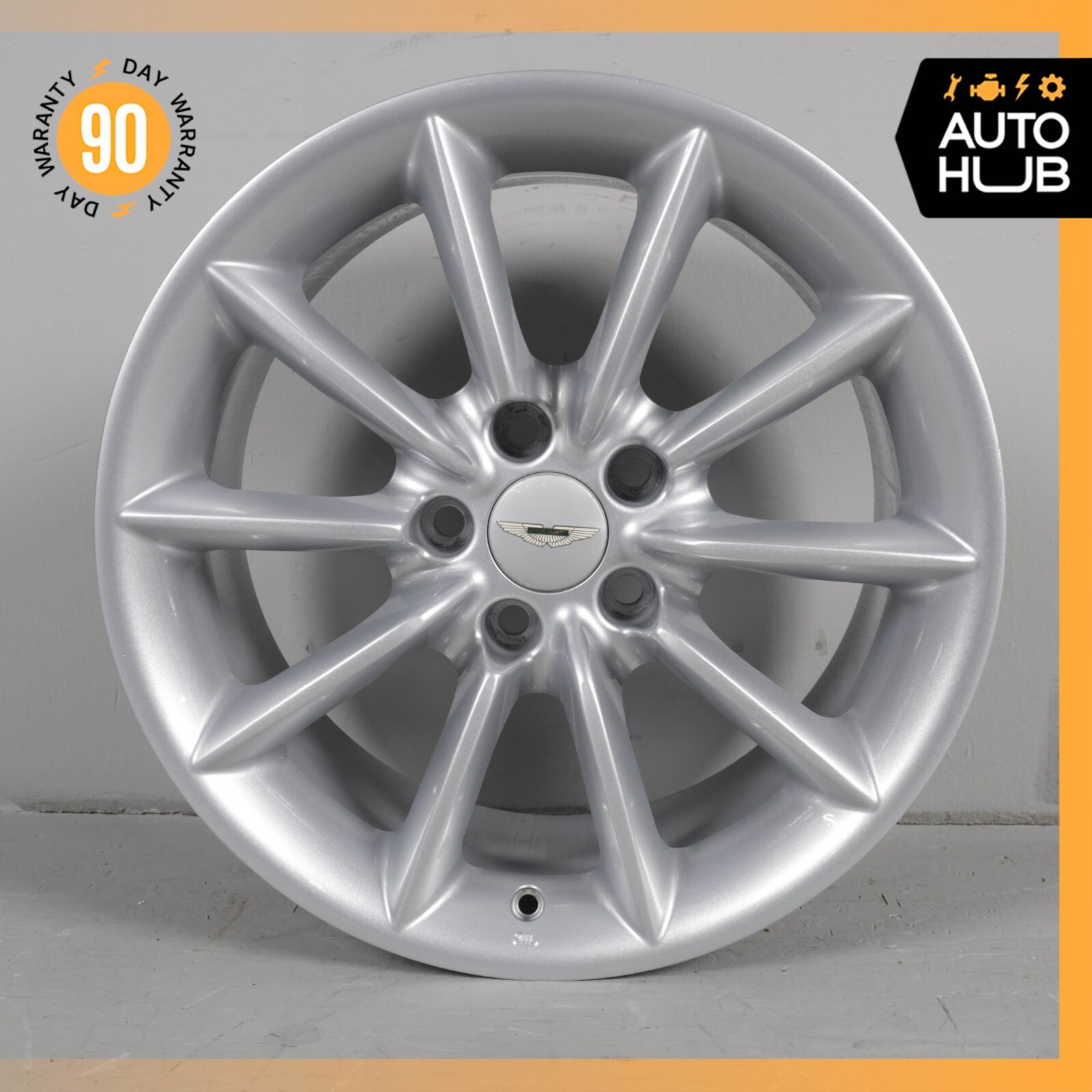 00-04 Aston Martin DB7 Vantage 9 x 18 18" Rear Wheel Rim 36120944AB OEM