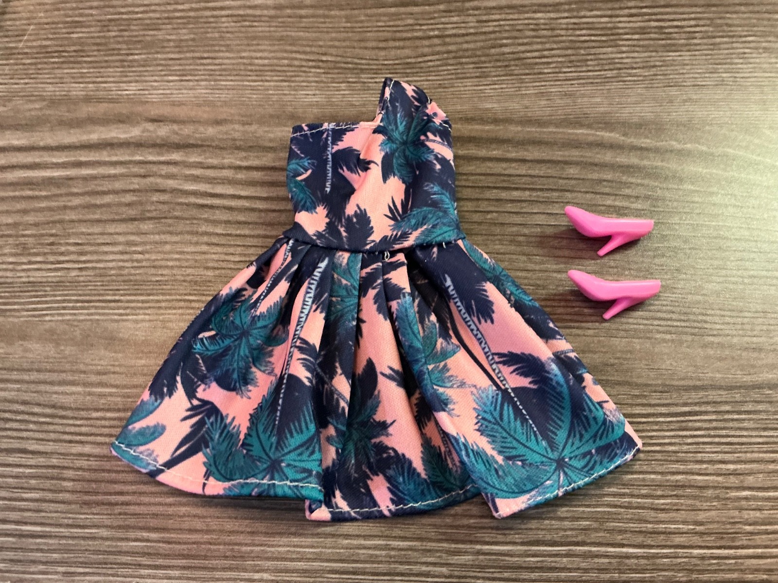 Mattel Barbie Doll Clothes Dress Shoes Outfit Set Lot # 53