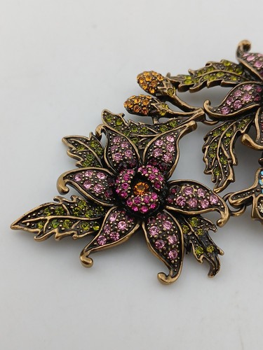 LA VINTAGE bronze tone multicolor pave crystals butterfly flowers pendant/brooch - Picture 6 of 10