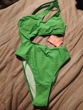 cupshe one piece swimsuit Padded Size Small NWT