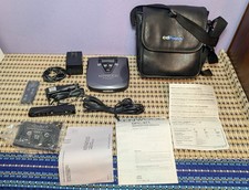 Vintage 1996 Kenwood DPC-971 Discman Portable CD Player Battery Extender. W/ Bag