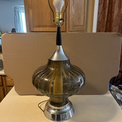Gorgeous Large Mid Century Ribbed Smoked Grey Globe 3 Way Table Lamp Nightlight