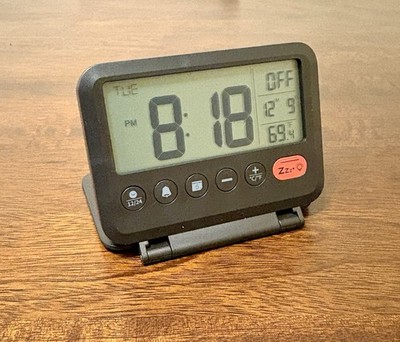 MeesMeek Digital Travel Alarm Clock Small Bedside LCD Clock with Date Temp