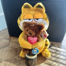 RARE Vintage 80 s Dakin GARFIELD Hugging POOKY Bear Large 12 Plush Toy w/ Tags