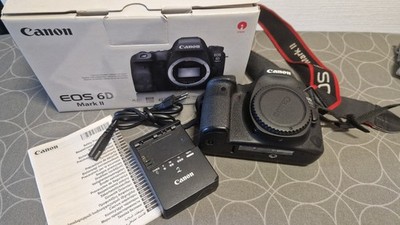 Canon EOS 6D Mark II Nur Gehäuse DSLR Kamera - Schwarz