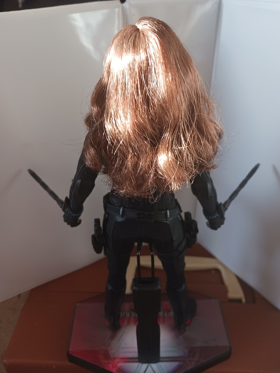 Hot Toys /Sideshow/Marvel Avengers Civil War BLACK WIDOW 1/6 Scale