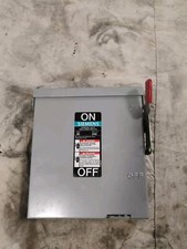 SIEMENS GNF321R SAFETY SWITCH, 30 AMP, 3P, 240 VOLT, 3 POLE, STEEL
