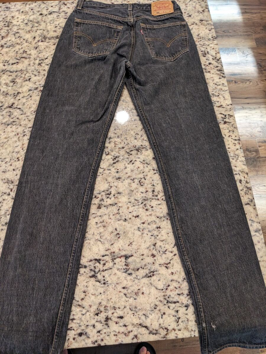 Levi Strauss & Co 501 women's W31 L36 tall Vintage made in Levi Strauss & Co 501 women's W31 L36 tall Vintage made in