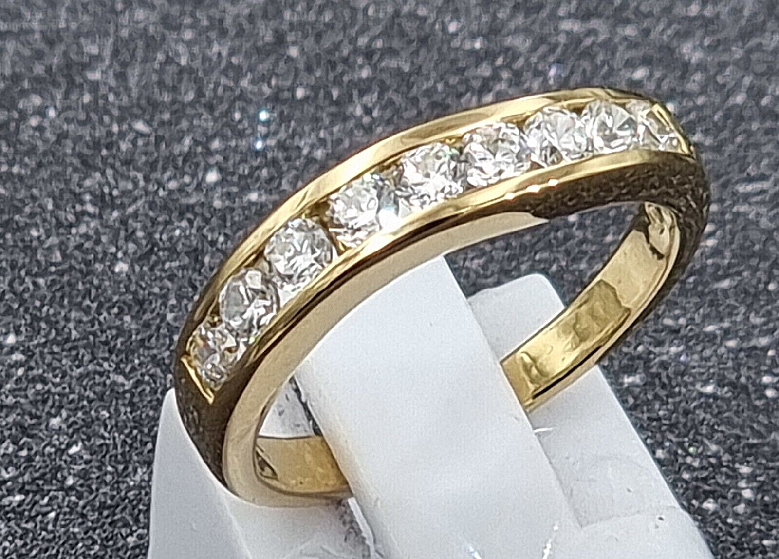 Anillo de plata de ley 925 maciza media memoria memoria 9 circonitas de 2,5 mm