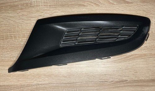 ORIGINAL Kühlergrill rechts VW POLO 6R 6R0 853 666 Grill Gitter gebraucht