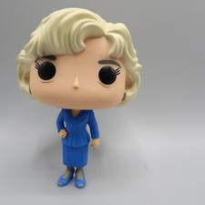 Funko Pop Television GOLDEN GIRLS ROSE NYLAND #328 Betty White Vinyl Figure OOB