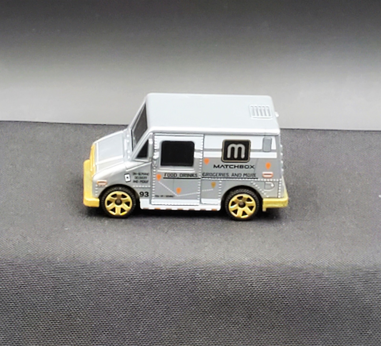 Picture 2 of 3