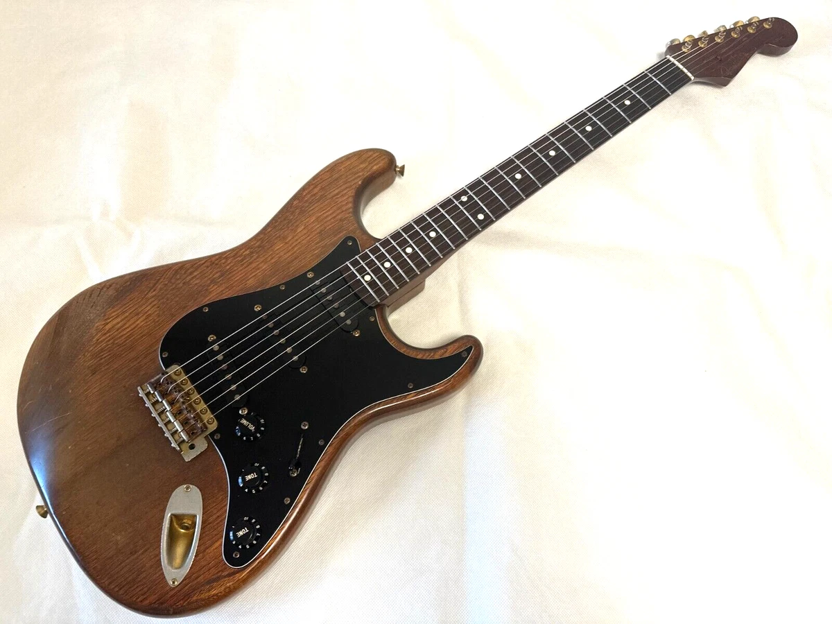 Fender Japan ST62-WAL Stratocaster Guitar Walnut Model Made in 