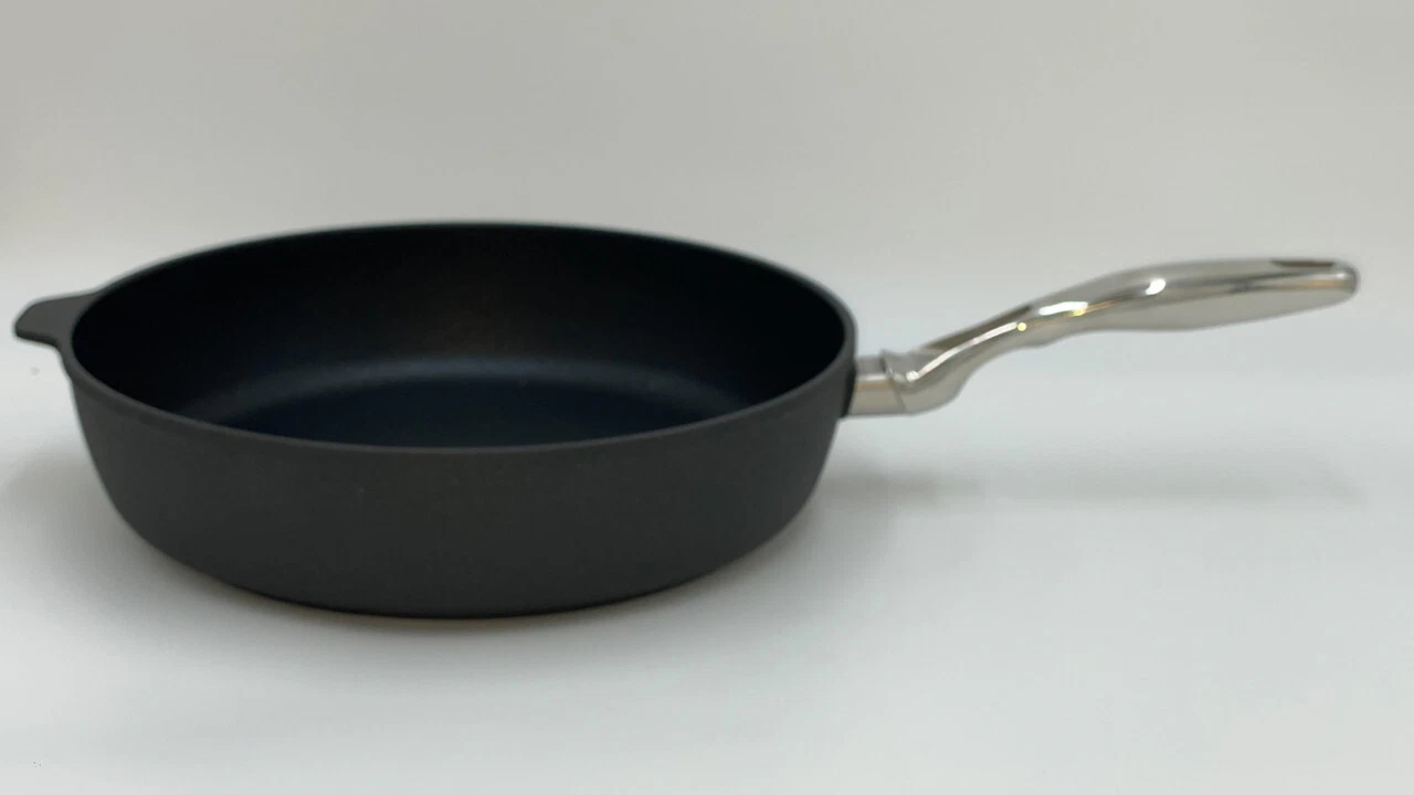 XD Nonstick Saute Pan With Stainless Steel Handle - 5.8 Qt (12.5") - Open Box