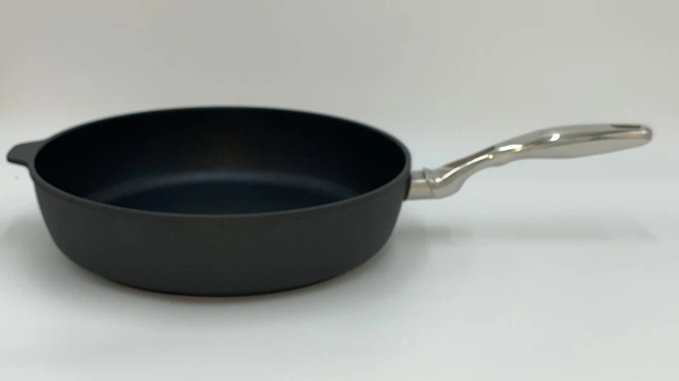 SWISS DIAMOND XD Nonstick Saute Pan With Stainless Steel Handle - 5.8 Qt (12.5") - Open Box