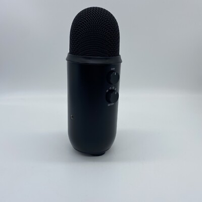 Blue Yeti Mic USB Multipattern Black Microphone Model A00132