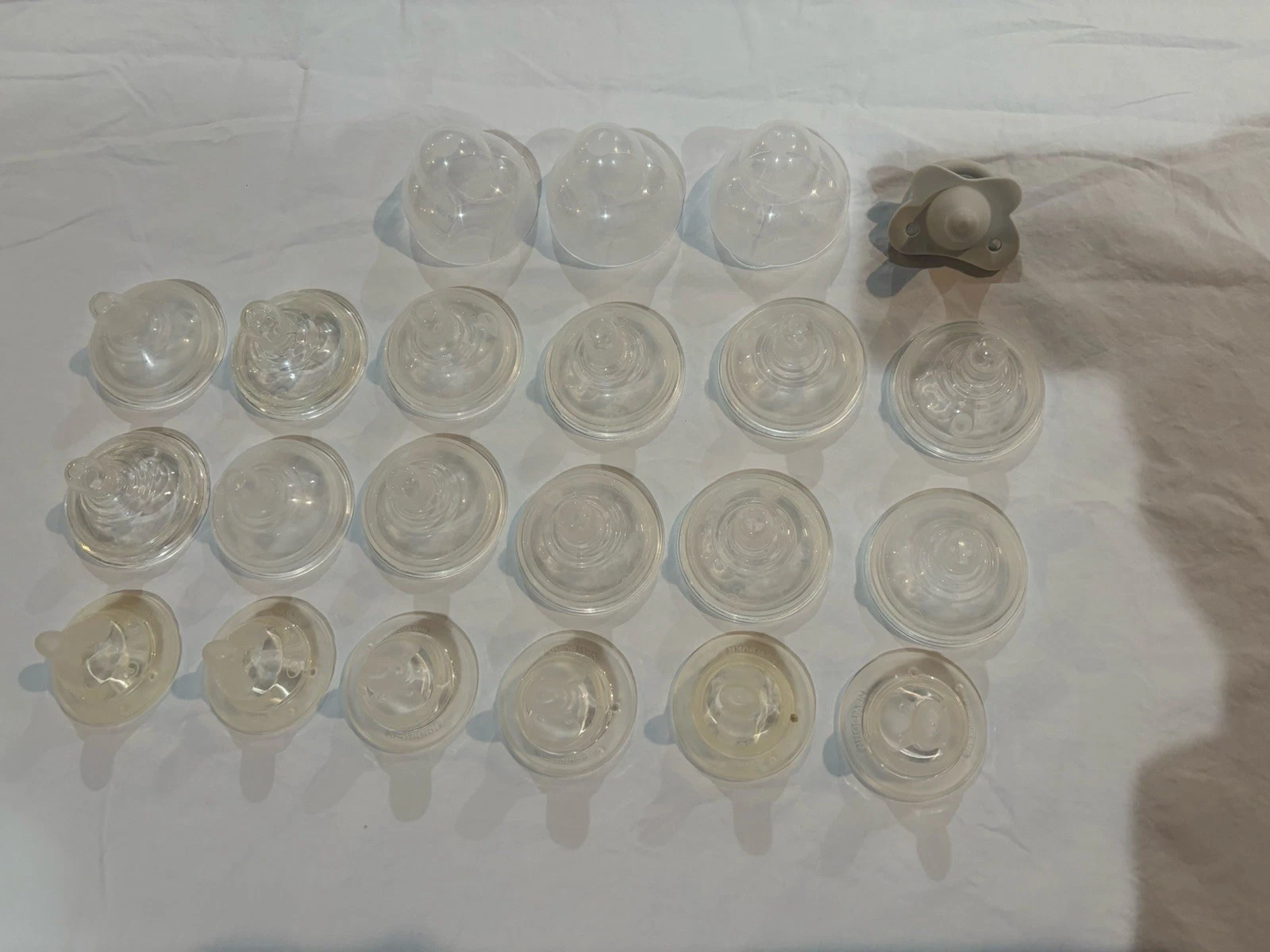 Lot Of Tommee Tippee Baby Bottle Nipples 12 & 6 Mam Newborn Nipples anticolic
