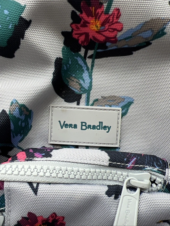 Vera Bradley женщин нейлона синий цветочный слинга рюкзак - Изображение 2 из 4