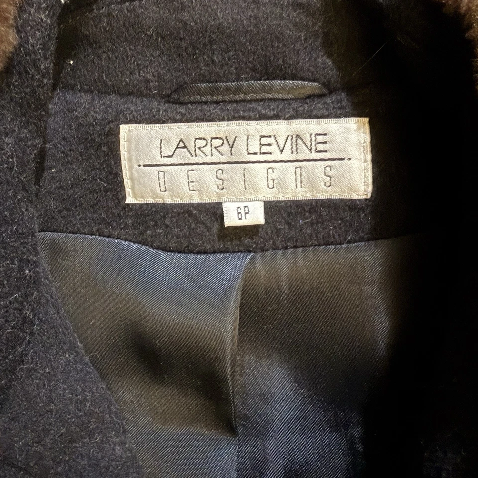 Abrigo Larry Levine Designs para mujer 6P negro lana cachemir cuello de piel sintética Polonia Foto 4 de 4
