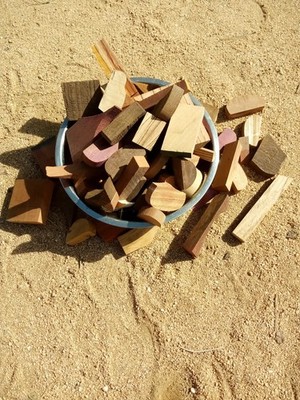Assorted Exotic Hard Wood Ends for DIY Projects,Misc. shapes&sizes,10lb.15oz.Box