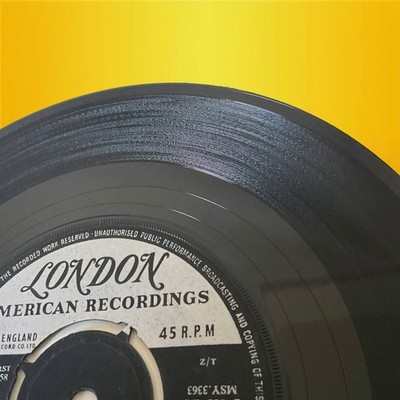 Jerry Lee Lewis - Lovin' Up A Storm / Big Blon' Baby - 7'' Vinyl Single London