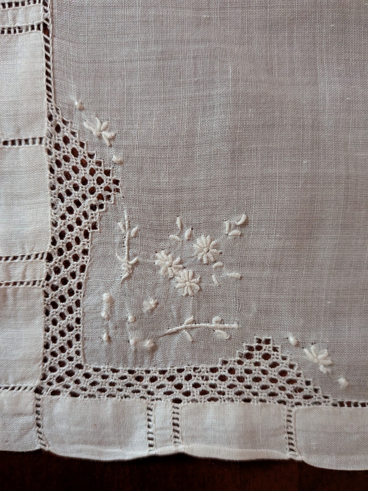 2 VTG Linen Pulled-thread/drawn- thread Work 1910… - image 8