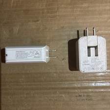 Insignia 2 Port USB Power Adapter Wall Charger  24/7 Life Wall Charger Lot of 2
