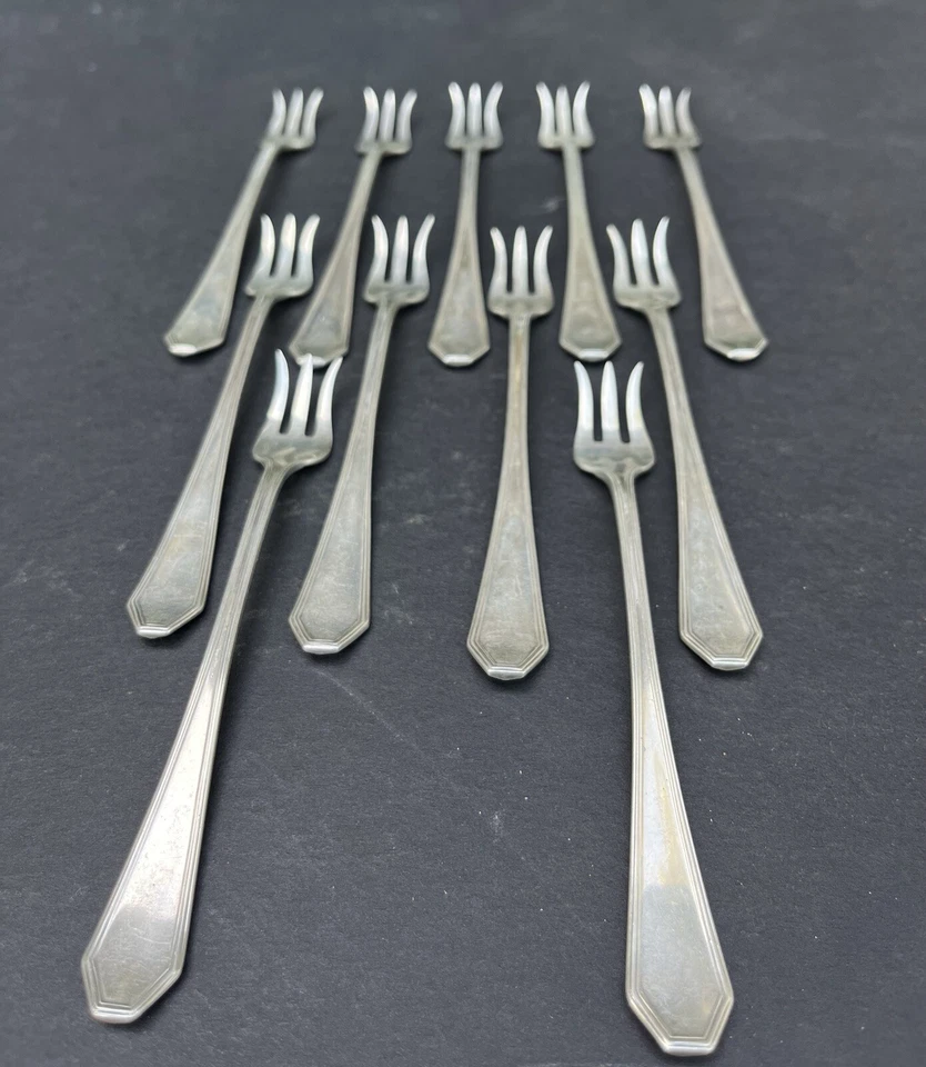 Set 11 c 1910 Antique Sterling Silver Dominick & Haff Queen Anne Cocktail Forks - Image 4 of 4