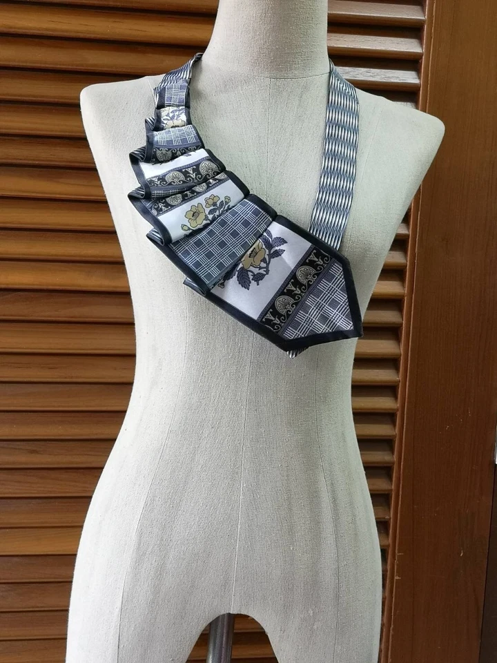 Collar Corbata Collar Corbata Vintage Hecho a Mano Tela Collar Distintivo Collar Foto 3 de 4