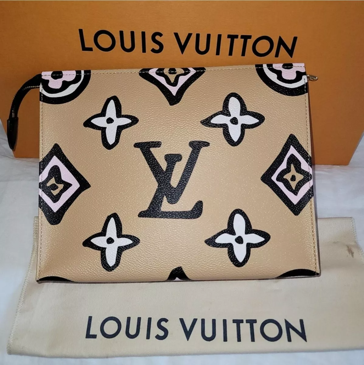 Louis Vuitton Wild At Heart Arizona Tan Monogram Canvas Toiletry Pouch 26  XL Bag