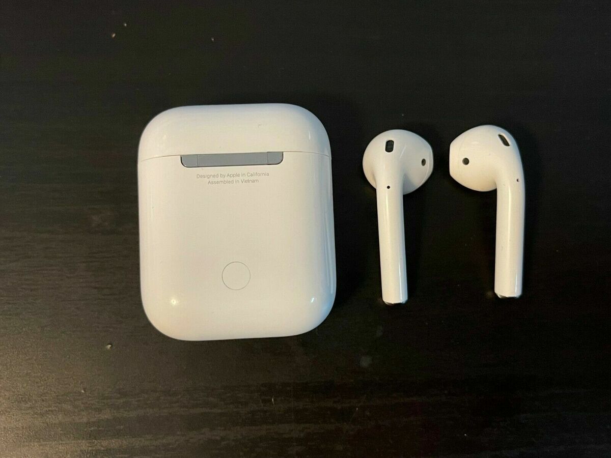 Authentic Apple AirPods Pro 2nd Gen Replacement Right or Left or Charging  Case*