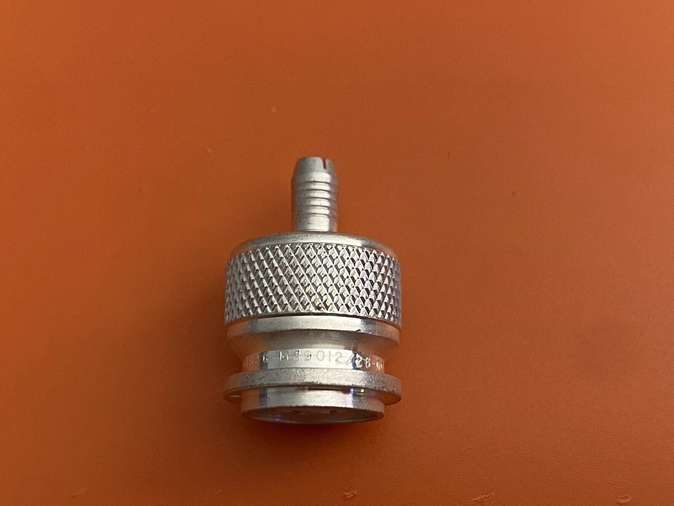 King/Amphenol RF MIL Spec Connectors TNC Series Plug M39012/26-0011 Qty 2 - Image 4 of 4