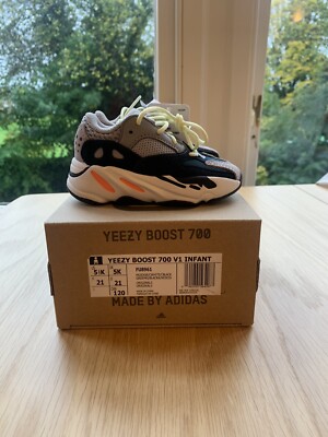700 Wave Kid Yeezy Adidas Yeezy Boost 700 Wave Runner Solid Grey