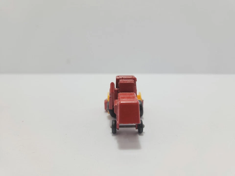 VINTAGE Matchbox Lesney # 65 Claas Combine Harvester Red Diecast Toy Cars-Trucks - Image 4 of 4