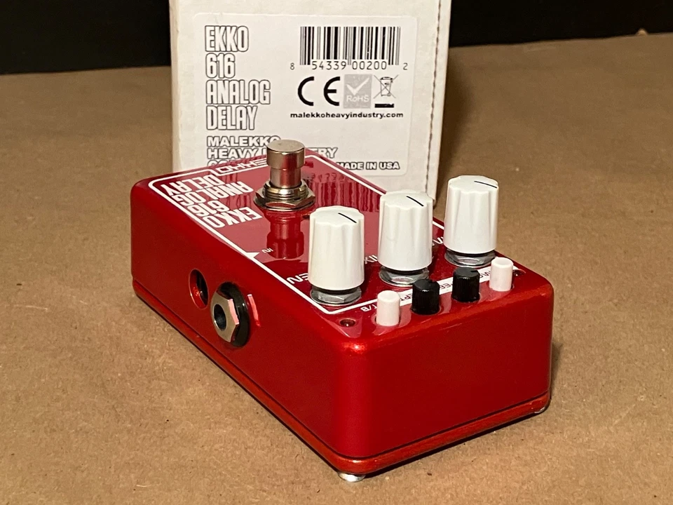 Pedal de guitarra Malekko Ekko 616 atraso analógico EUA - Imagem 3 de 4