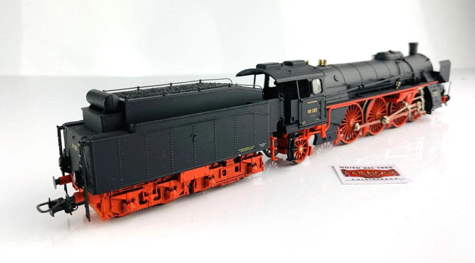CM228 LILIPUT H0 L104003 - LOCOMOTORA A VAPOR DRG BR 18 323 EP.II - Imagen 4 de 4